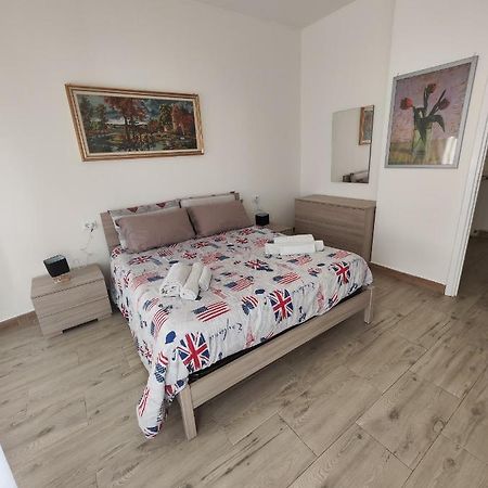 Appartamento C&Y Torelli 1 Novara Luaran gambar