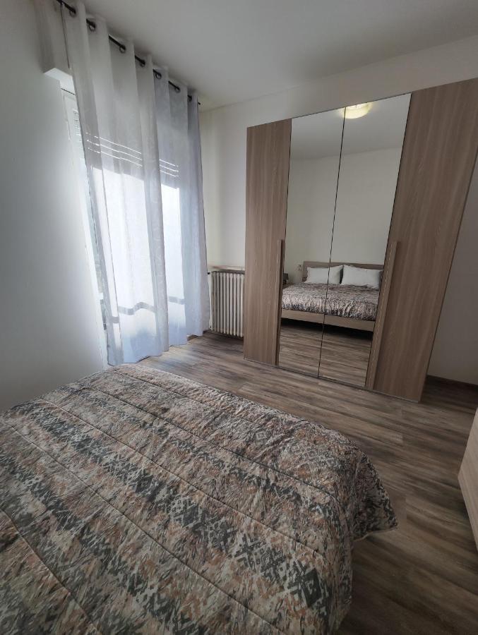 Appartamento C&Y Torelli 1 Novara Luaran gambar