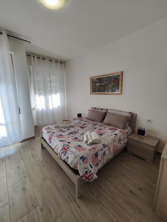 Appartamento C&Y Torelli 1 Novara Luaran gambar