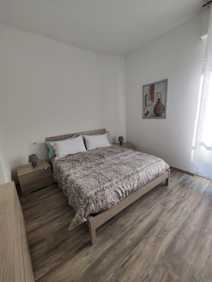 Appartamento C&Y Torelli 1 Novara Luaran gambar